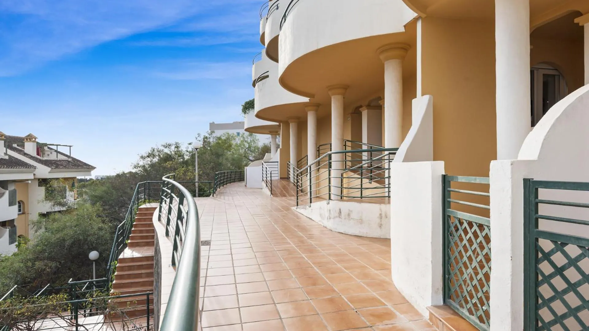 Senorio De Aloha Apartment Marbella